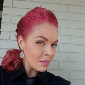 Meet your Posher, Lindsay